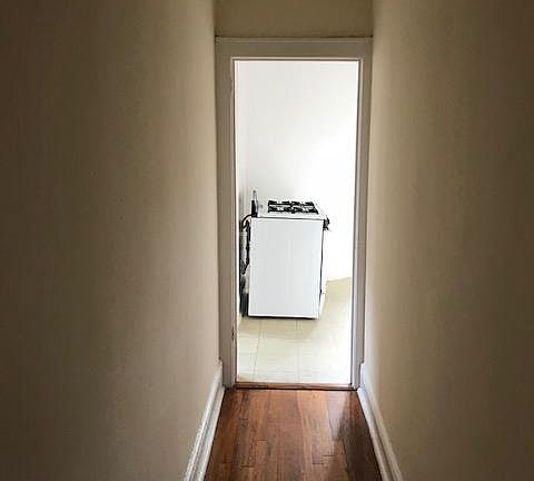 5th image of 121 Fisher Ave