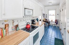 Cozy work area off kitchen