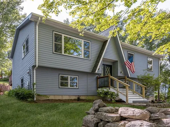 12 Eastview Drive, New Fairfield, CT 06812