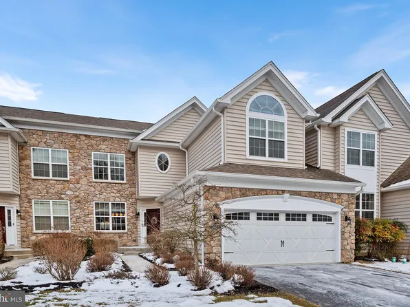 2668 Primrose Ct, Chester Springs, PA 19425