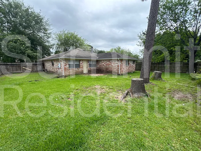 7214 Foxbend Ln — Photo 16
