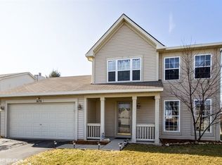 1676 W William Dr, Romeoville, IL 60446