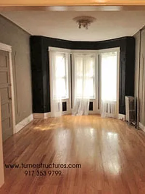 Rented by Lay Hoon Chua, LREB | media 22