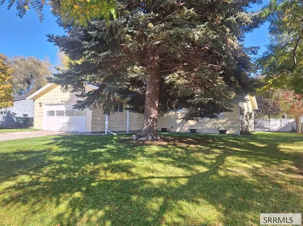 3744 Blue Grouse Dr, Pocatello, ID 83201