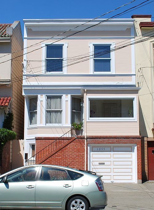 1st image of 1255 23rd Ave