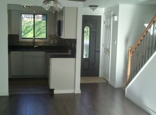 89 Bayberry Ln In Chestnut Hls #89, New Hartford, NY 13413