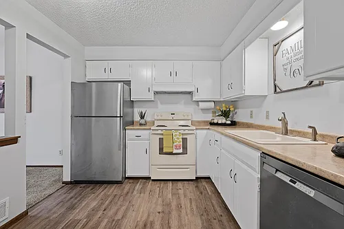 8268 Cypress Ln Photo 1