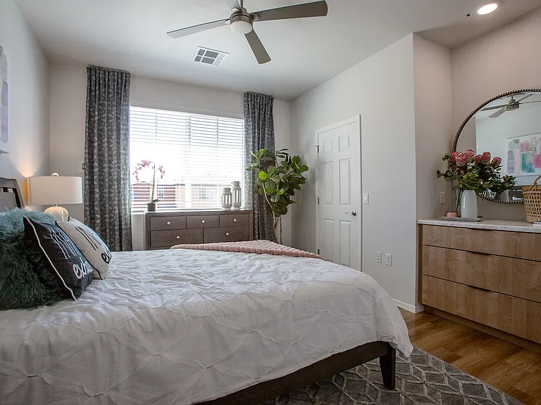 San Stefano Townhomes — Photo 15