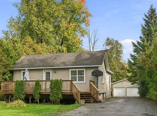 5 Della St, Georgina, ON L0E1R0