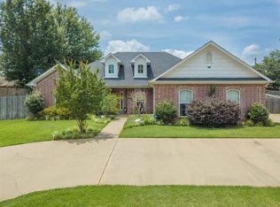 3405 Bill Owens Pkwy, Longview, TX 75605