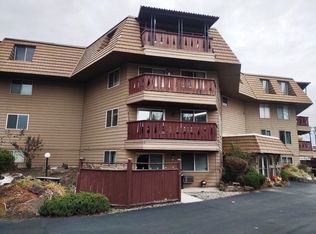 9024 N Country Homes Blvd APT 7, Spokane, WA 99218