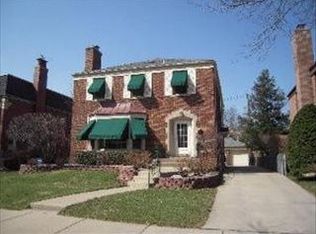 9830 S Bell Ave, Chicago, IL 60643