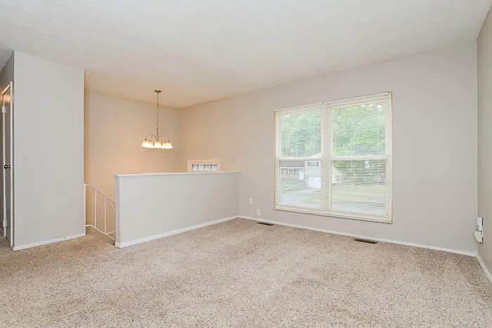 10288 Dewhill Ln — Photo 5