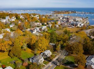 36 First Parish Rd, Scituate, MA 02066