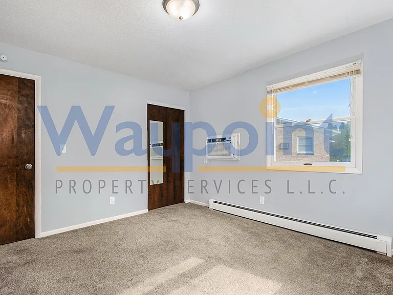 1407 W Ellis Ave #6 — Photo 11