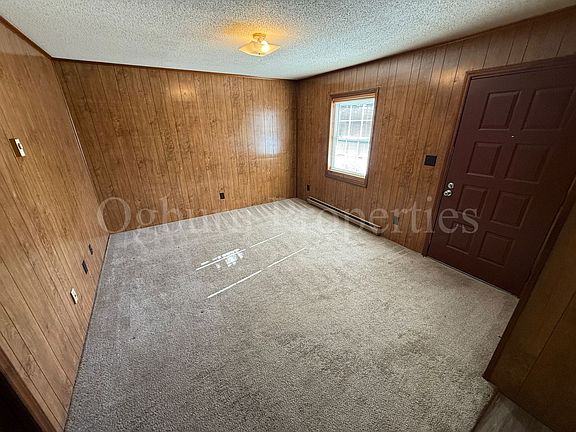 3rd image of 3961 Bradford Ct APT D