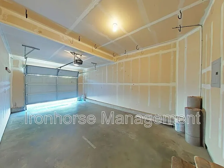 2471 Wheeler Dr #D — Photo 11