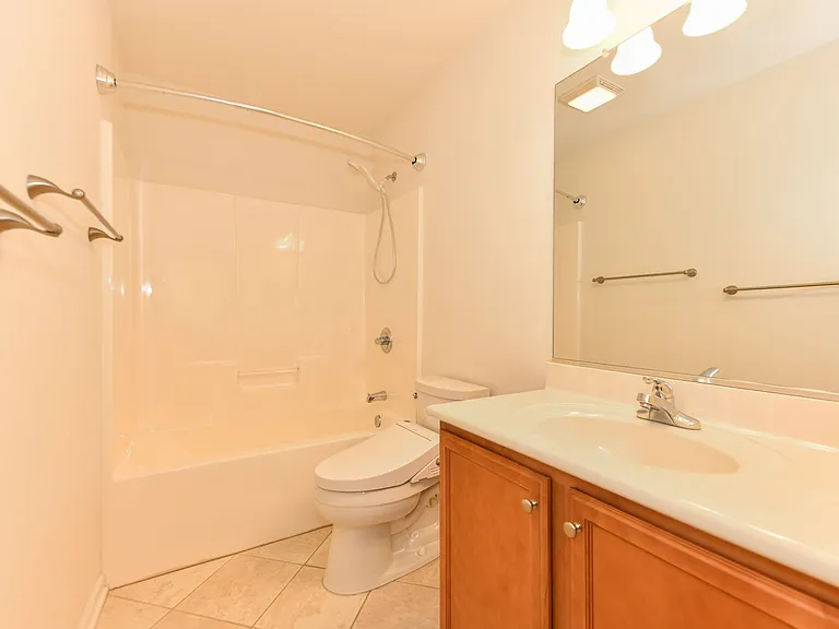 5011 Harness Ln — Photo 17
