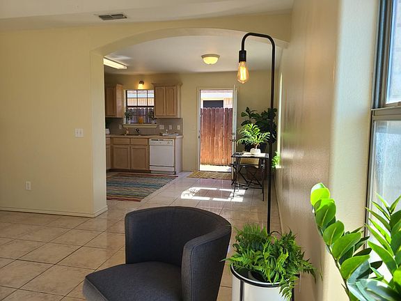 5th image of 1316 Acme Ln