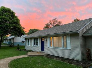 1343 Marsh Ave, Ballwin, MO 63011