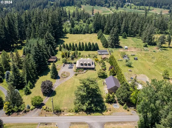 22225 S Saling Rd, Estacada, OR 97023
