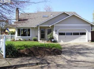 3858 Lancaster Dr, Eugene, OR 97404