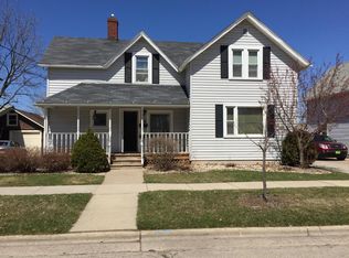 512 1/2 E Atlantic St, Appleton, WI 54911