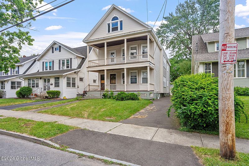 2nd image of 78 Pinewood Avenue
