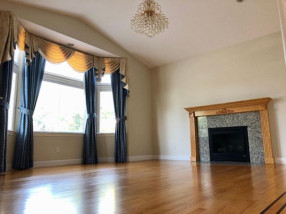 2nd image of 1138 Hunterston Pl
