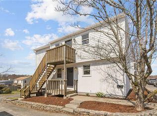 11 Baker St, Bristol, RI 02809