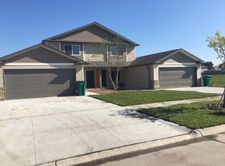 2842 W Rose St #1, Lincoln, NE 68522