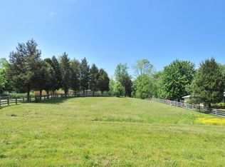 10408 Keys Ferry Rd, Fairdale, KY 40118