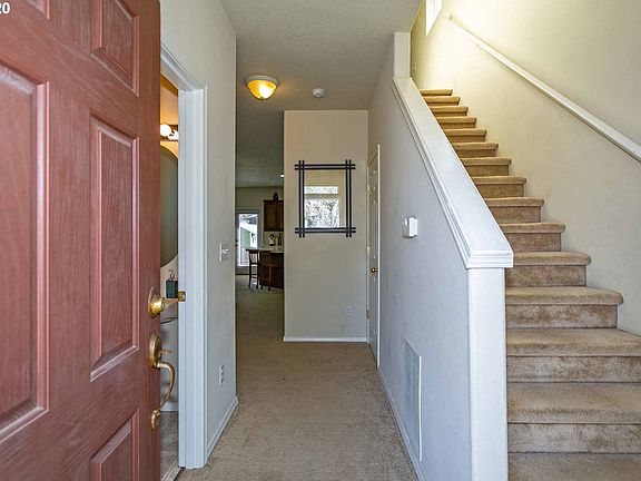 3rd image of 3468 SE San Marino Ave