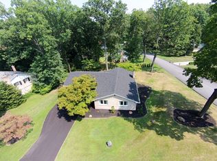 1493 Bee Tree Rd, York, PA 17403