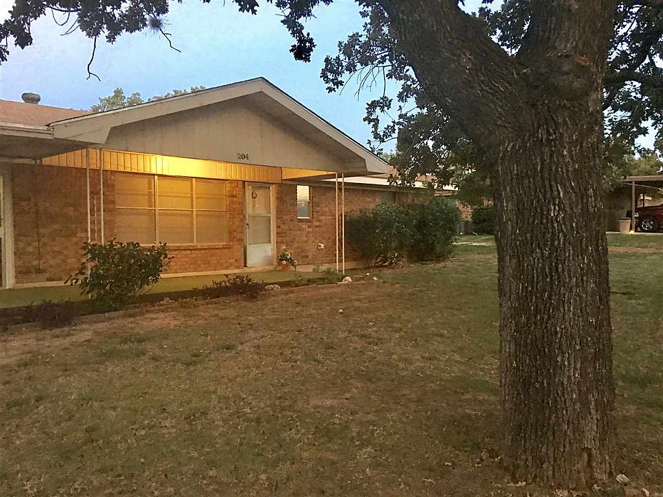 1st image of 204 Cottonwood Dr