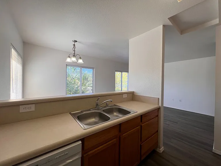 Bramwell - 430 Willow Way — Photo 7