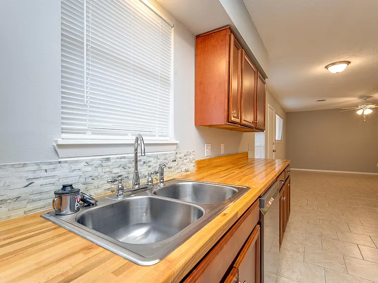 12331 Atwell Dr — Photo 12
