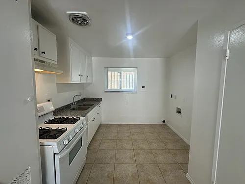 1025 Myrtle Ave #2 Photo 1