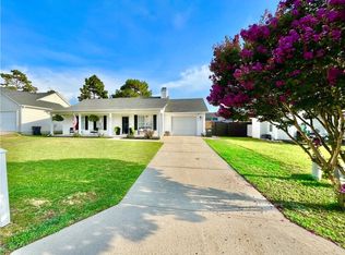 3817 Meteor Dr, Hope Mills, NC 28348