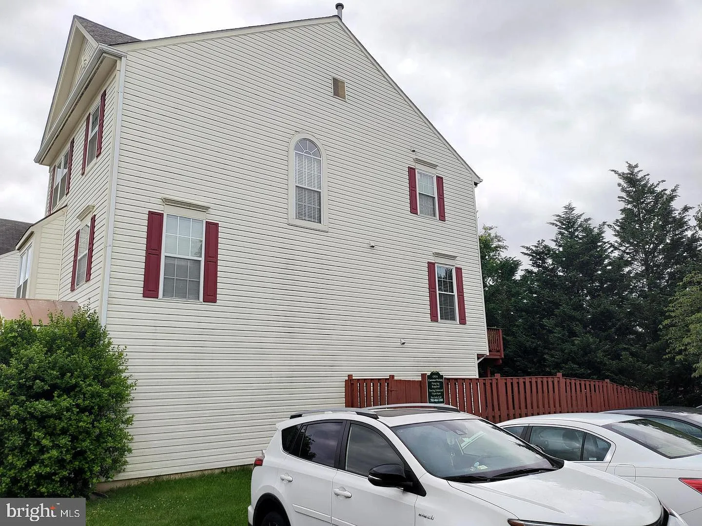 3 bed, 2.5 bath, 1776 sqft, $3,000 — Photo 3