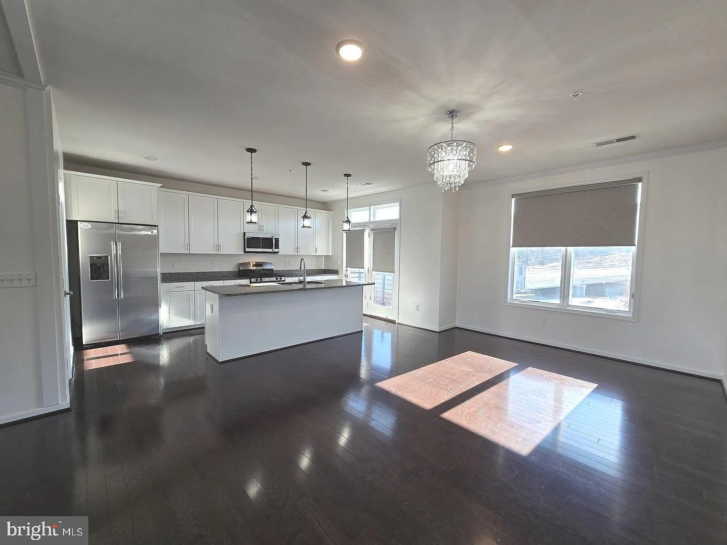 Lofts At Village Walk Condo — Photo 4