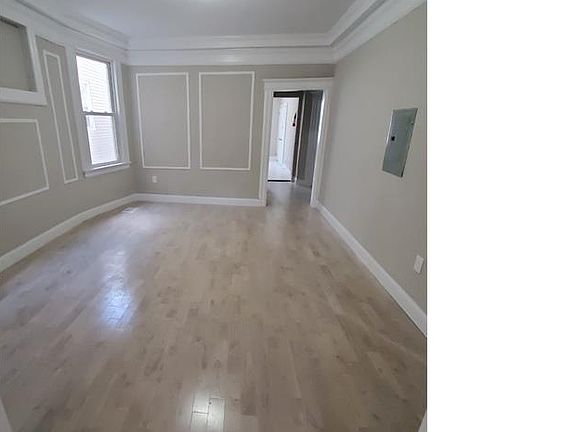 4th image of 305 Avon Ave Floor 2