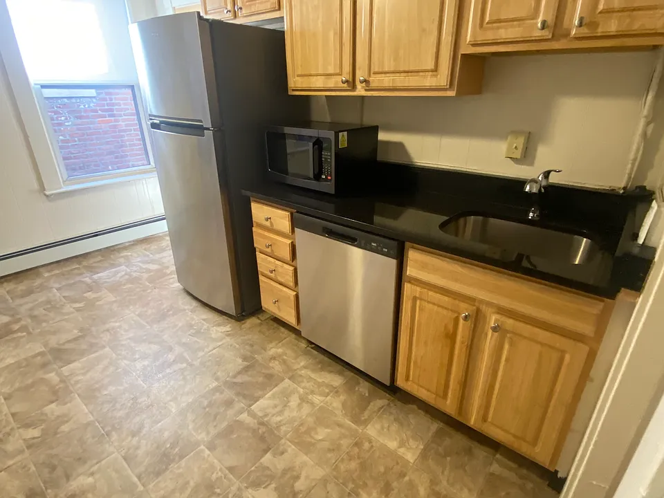 232 Cambridge St #14