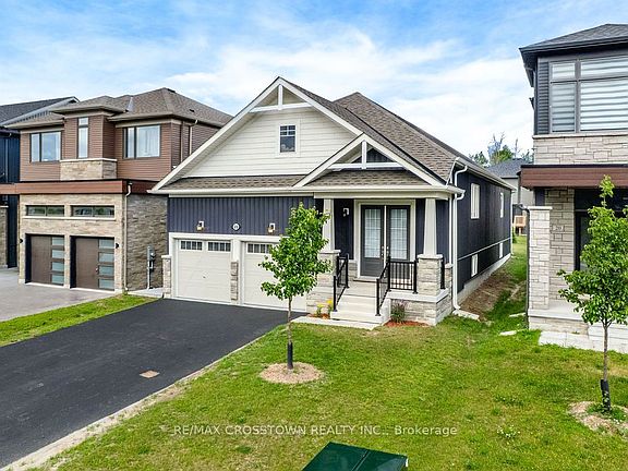 2nd image of 22 Simona Ave