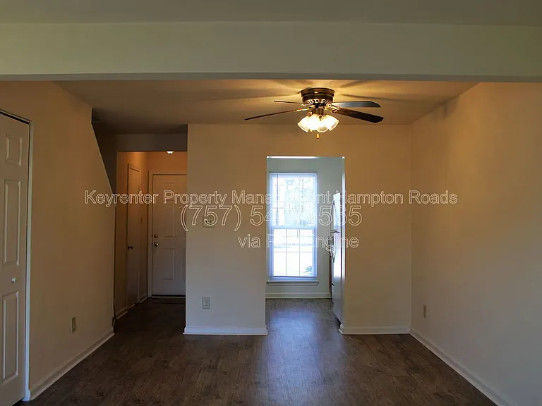 1 Peachtree Ct — Photo 11