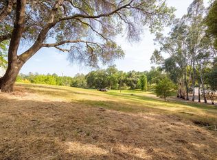 3261 Cherokee Trl, Loomis, CA 95650