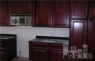 4th image of 1325 Hydrangea Court Lot 8