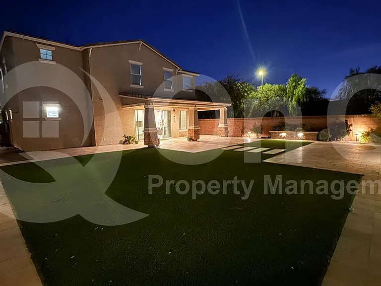 1312 E Gemini Pl — Photo 20