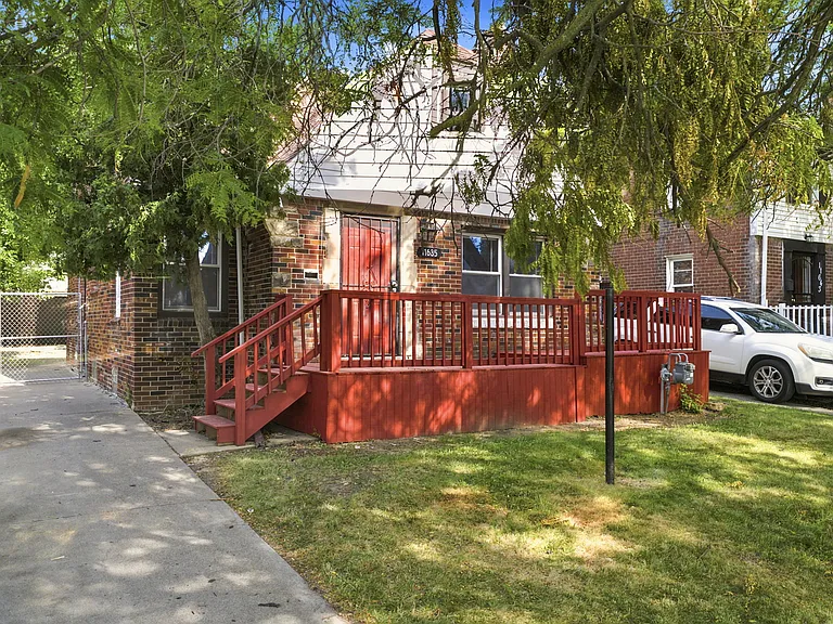 11635 Riad St — Photo 3
