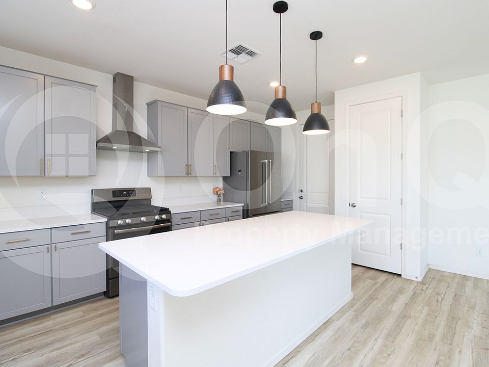 7549 N 125th Ln, Glendale, AZ 85307 | Zillow
